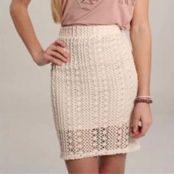 Free‎ People Pencil Skirt Womens 6 Cream Floral Crochet - Picture 14 of 14